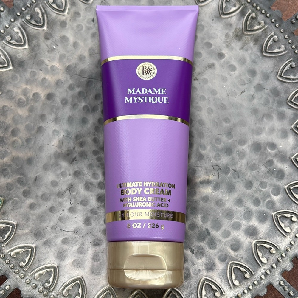 NEW! BATH & BODY WORKS Madame Mystique Ultimate Hydration Body Cream Shea Butter